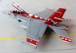 fa-18