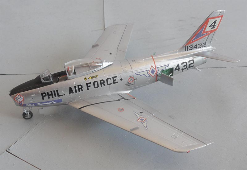 f-86 blue diamonds